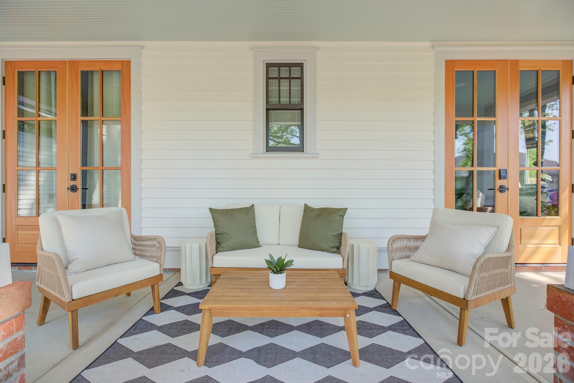 429 West Park Avenue Property Photo 34