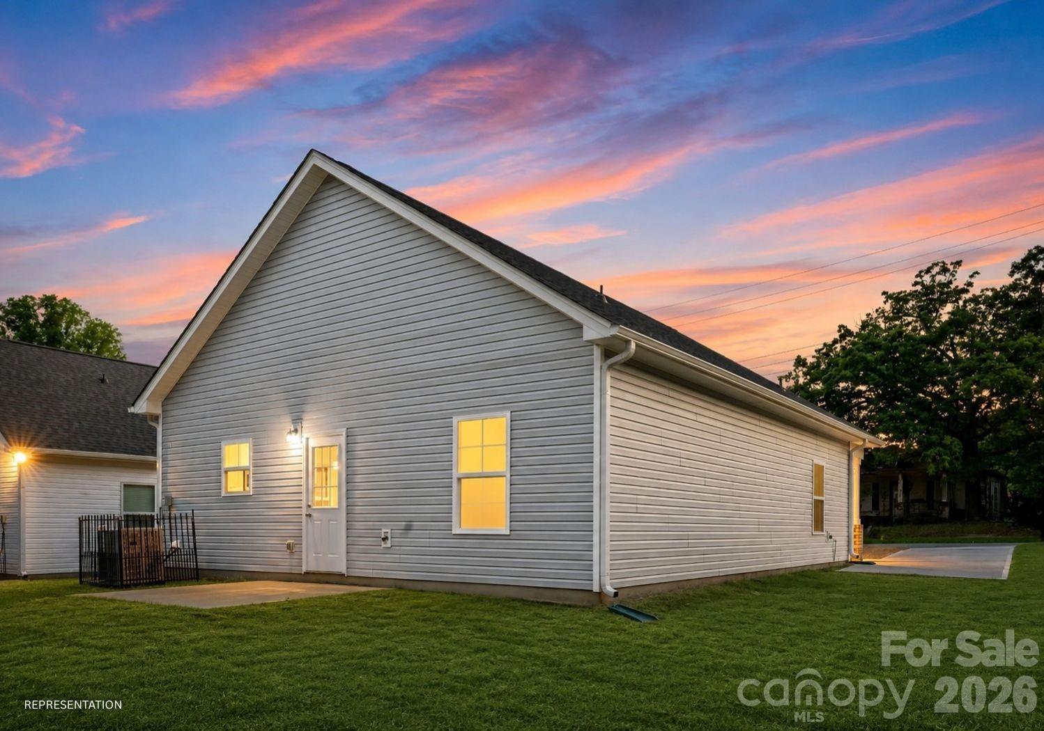 5536 Howard Street Property Photo 15