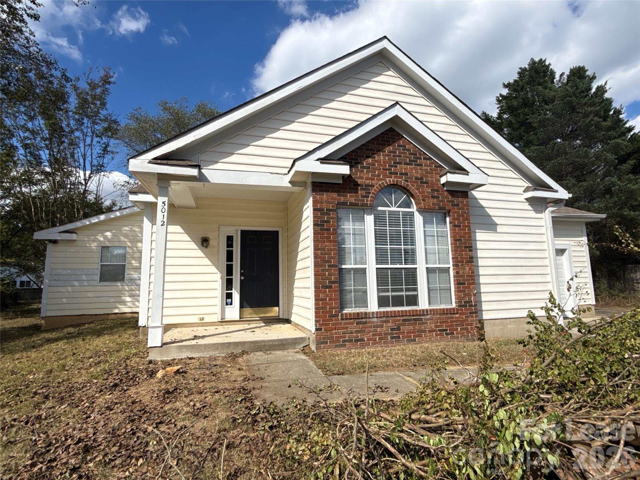 5012 Windcrest Way Property Photo 1