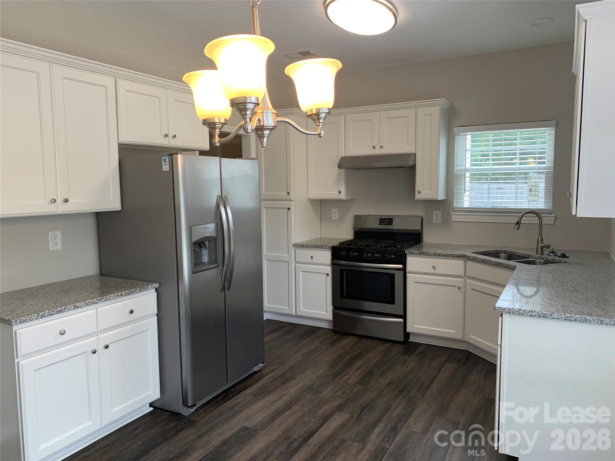 5012 Windcrest Way Property Photo 5