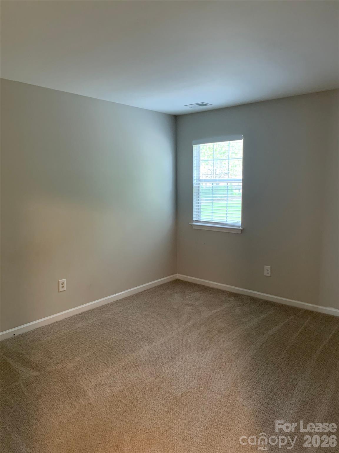 5012 Windcrest Way Property Photo 10