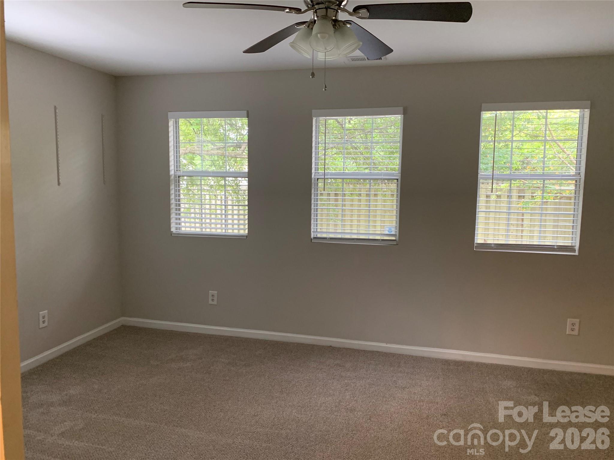 5012 Windcrest Way Property Photo 12