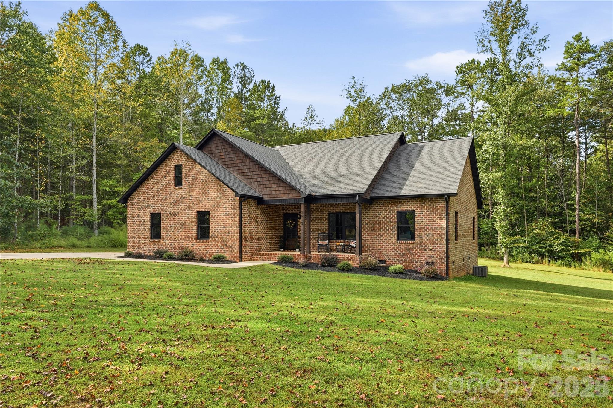 5615 Lou Lane Property Photo 4