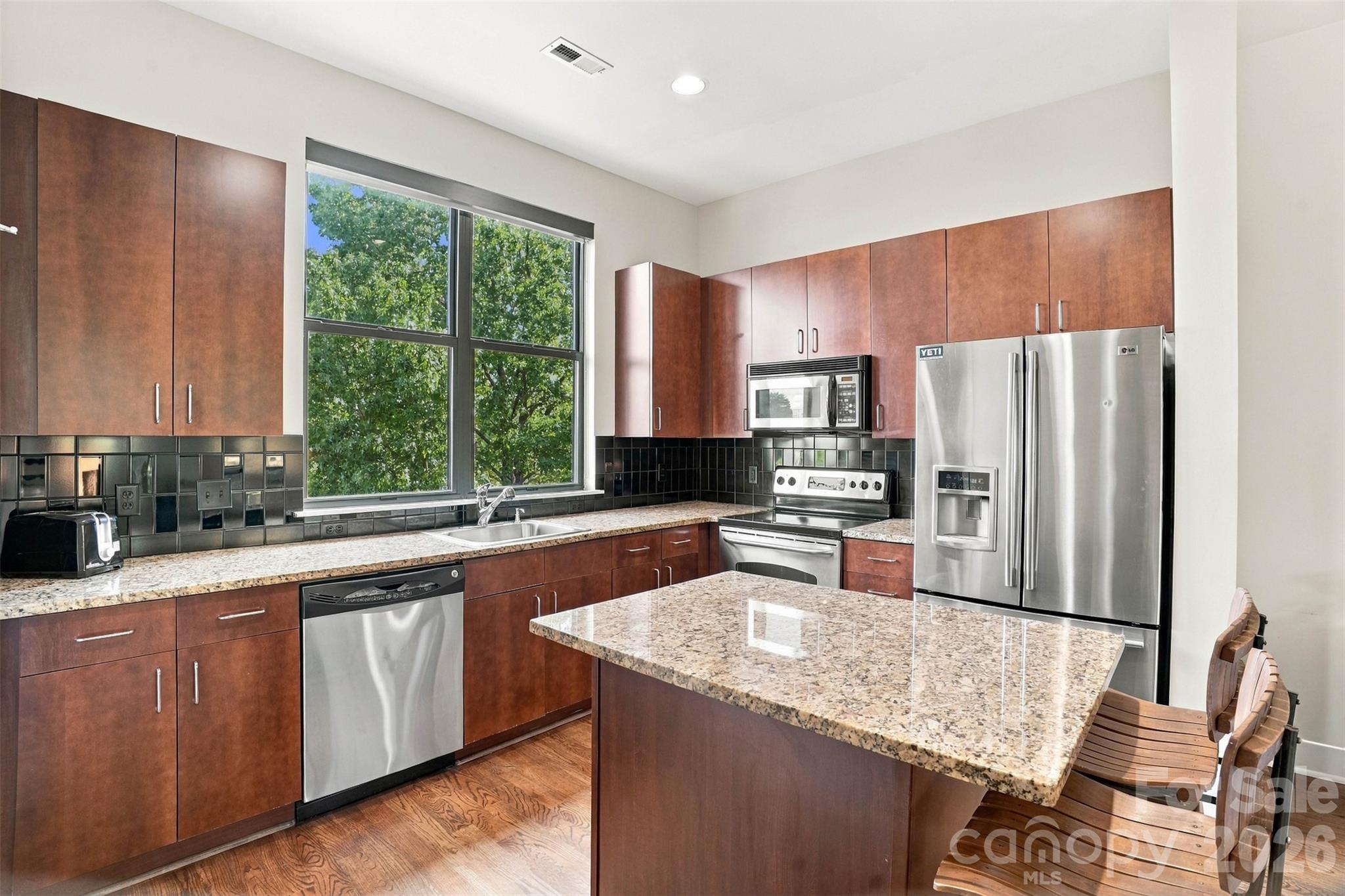 534 Mcdowell Street Property Photo 8