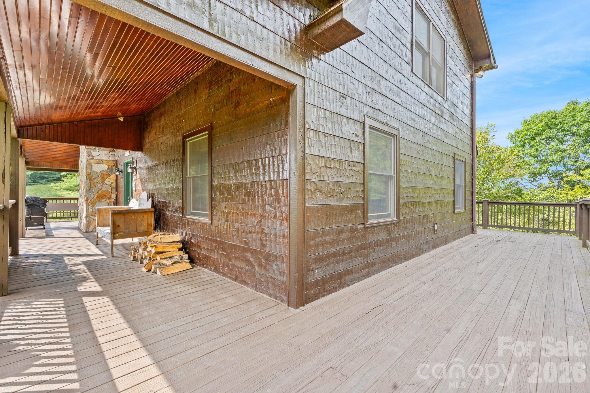 1003 Deerwood Road Property Photo 4