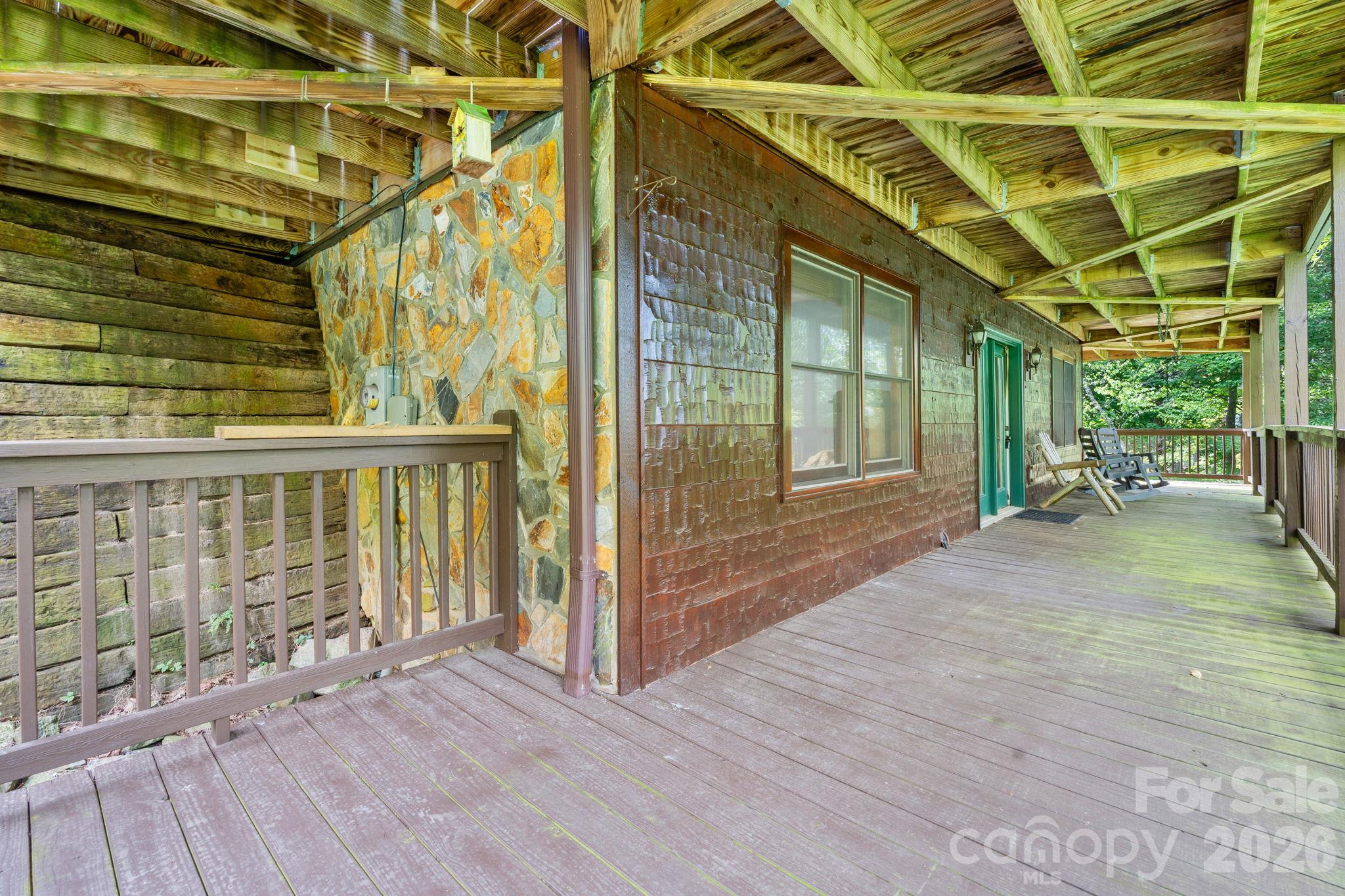 1003 Deerwood Road Property Photo 23