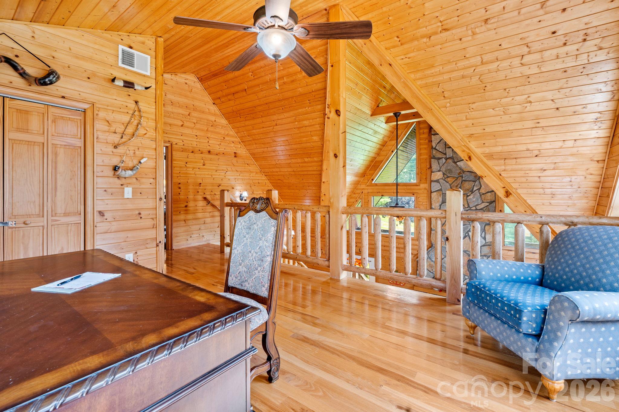 1003 Deerwood Road Property Photo 30