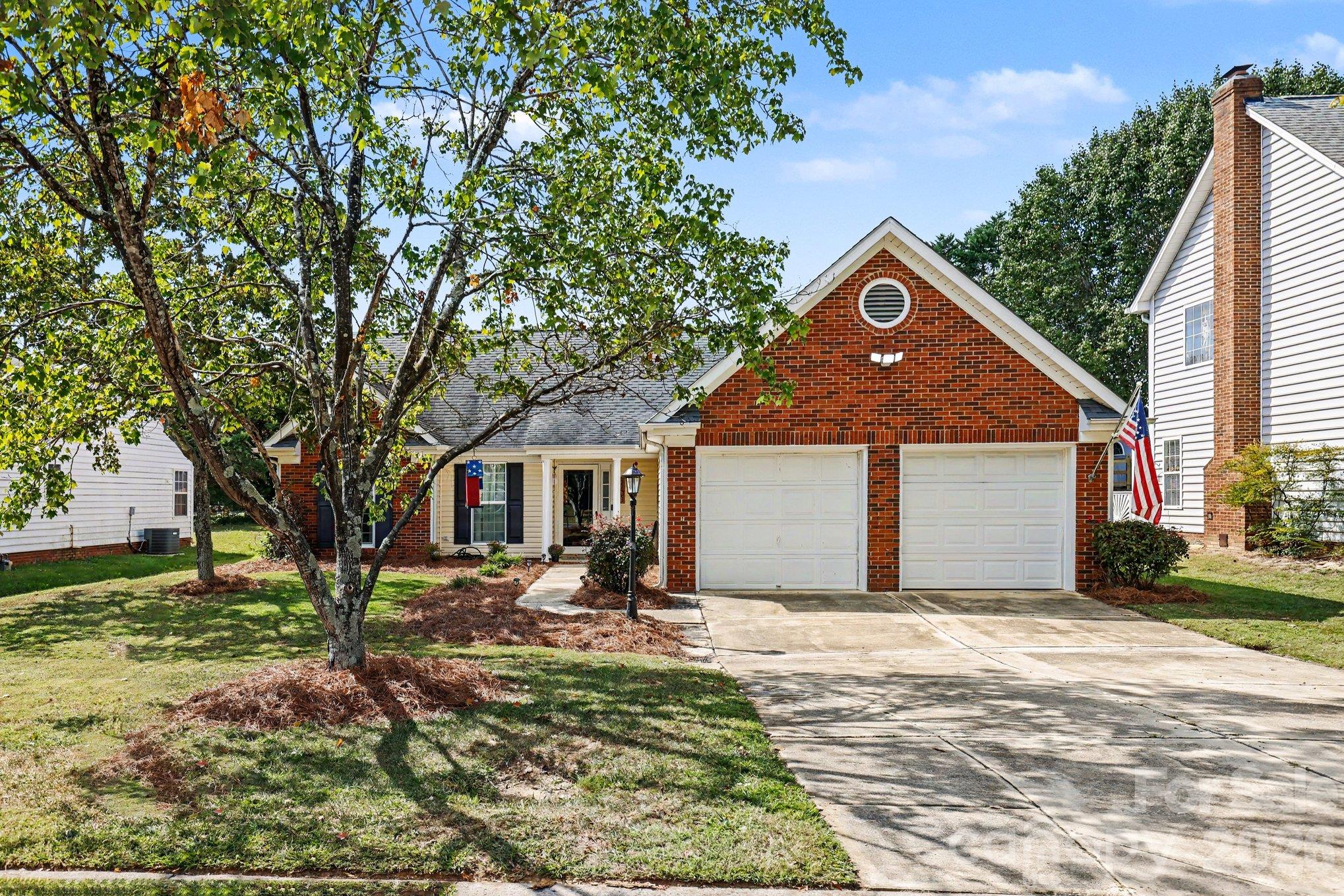 3203 Brookstone Trail Property Photo 2