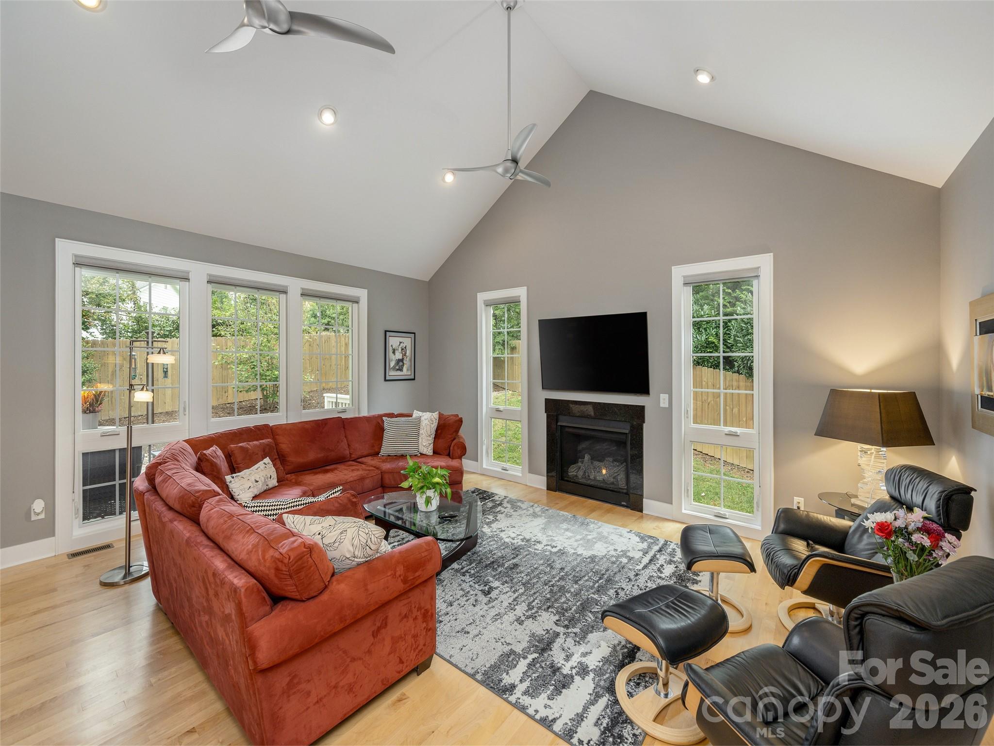 8 Broadmoor Drive Property Photo 5