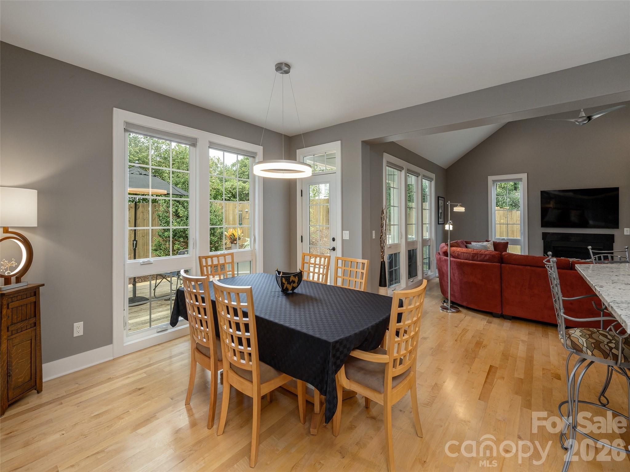 8 Broadmoor Drive Property Photo 10