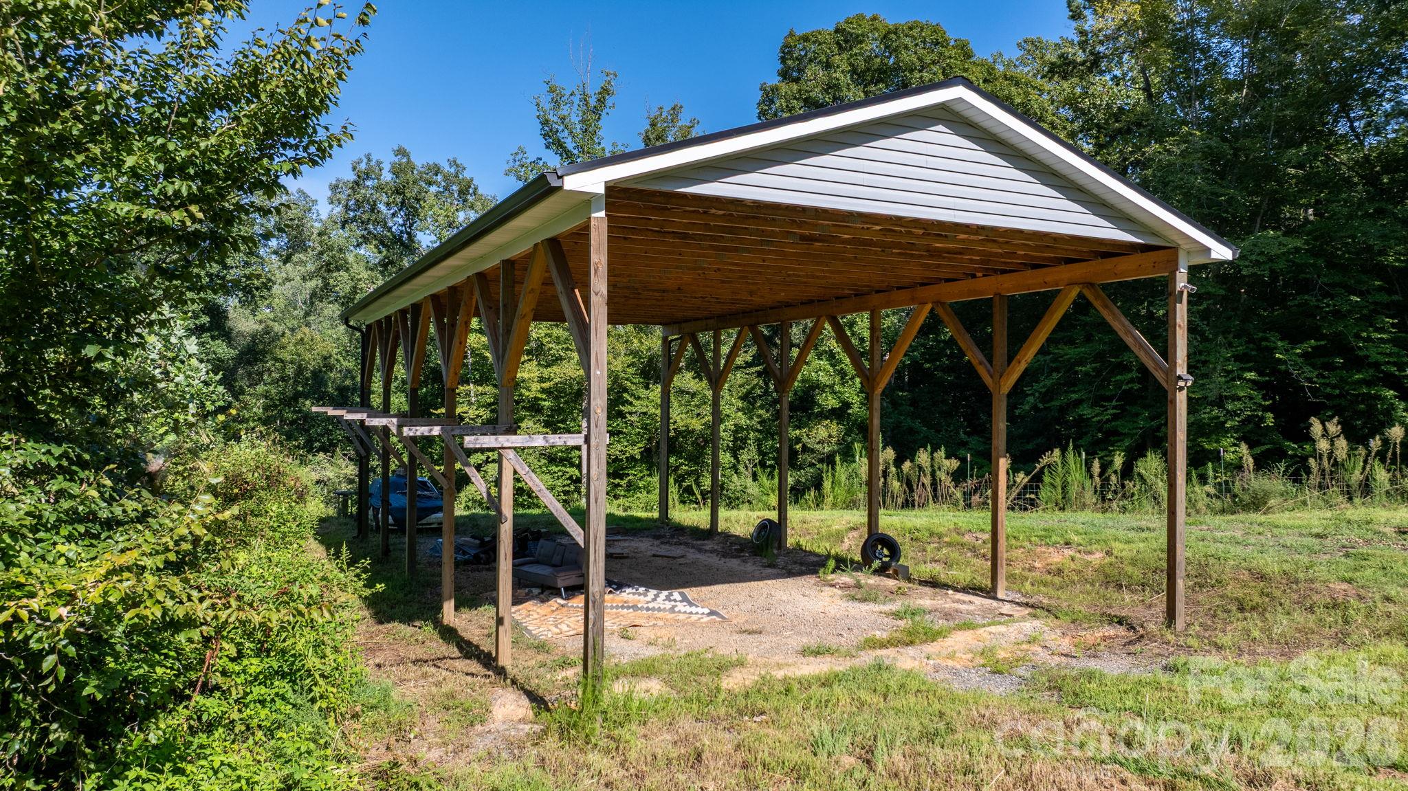 1776 Brown Chapel Road Property Photo 8