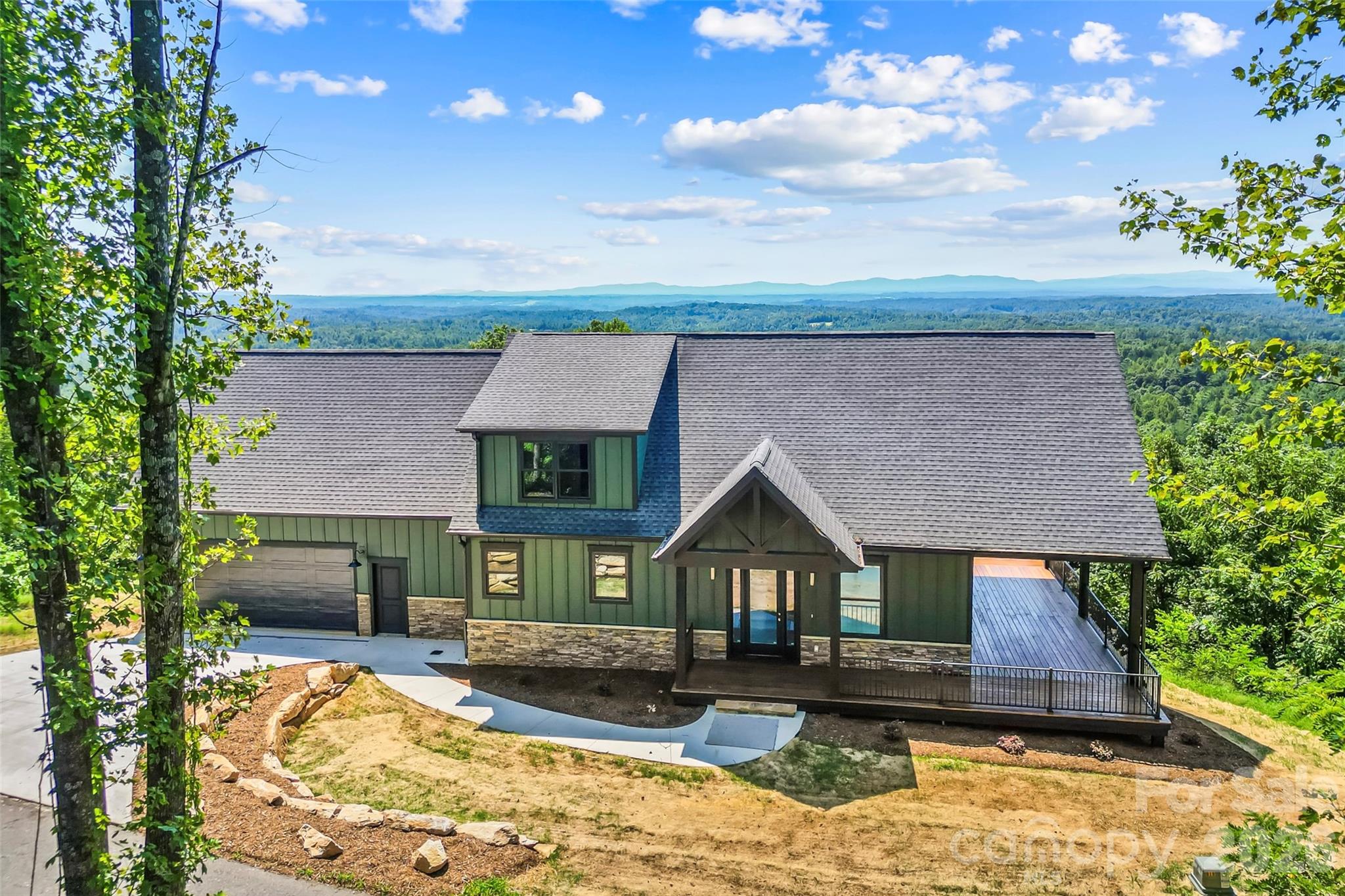 4898 Soaring Top Lane Property Photo 3