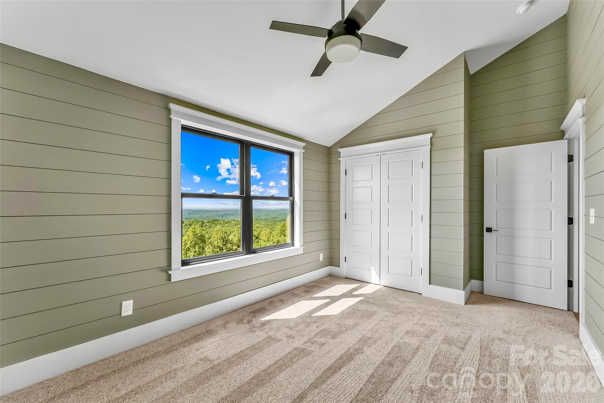 4898 Soaring Top Lane Property Photo 24