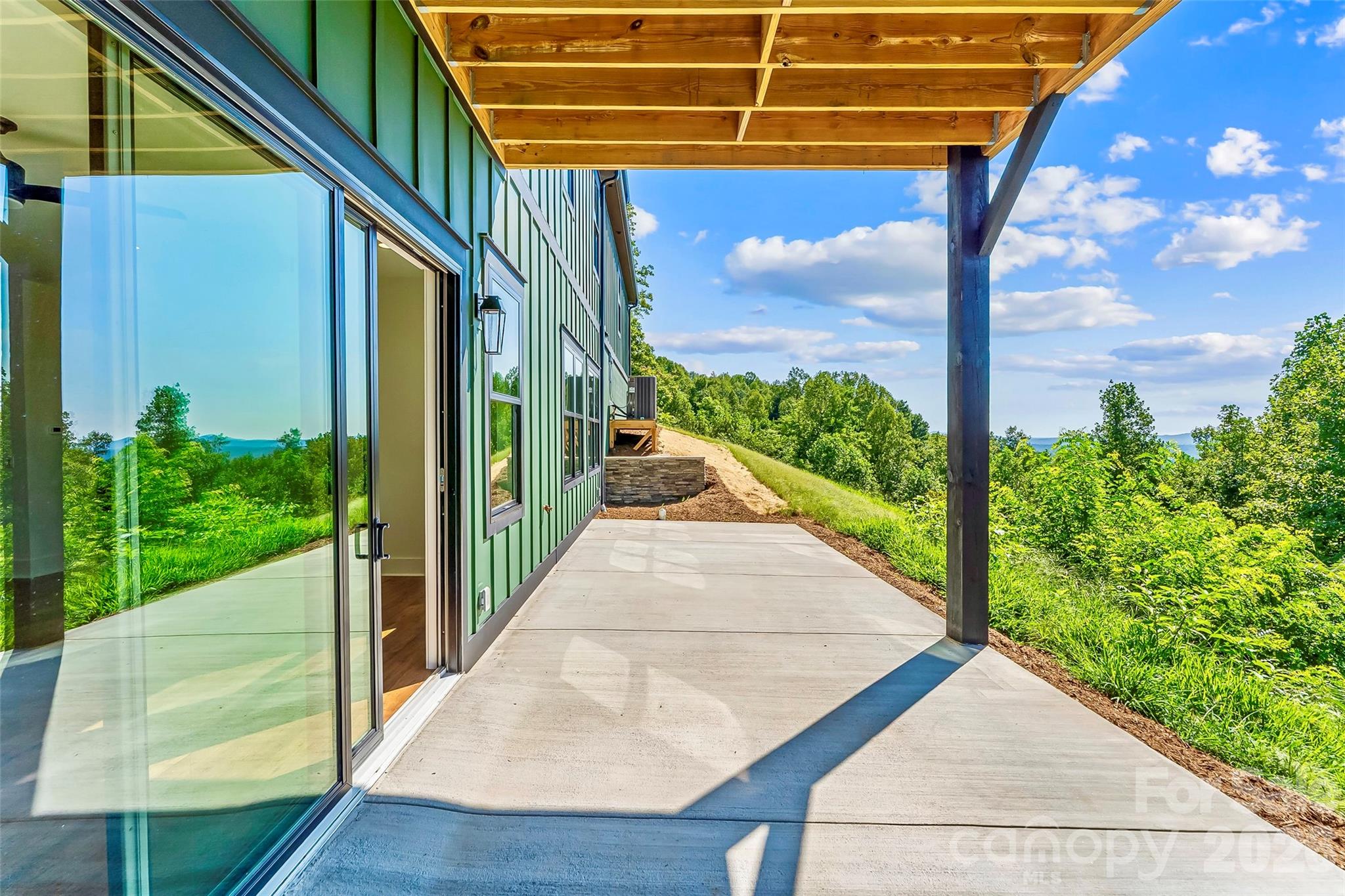 4898 Soaring Top Lane Property Photo 33