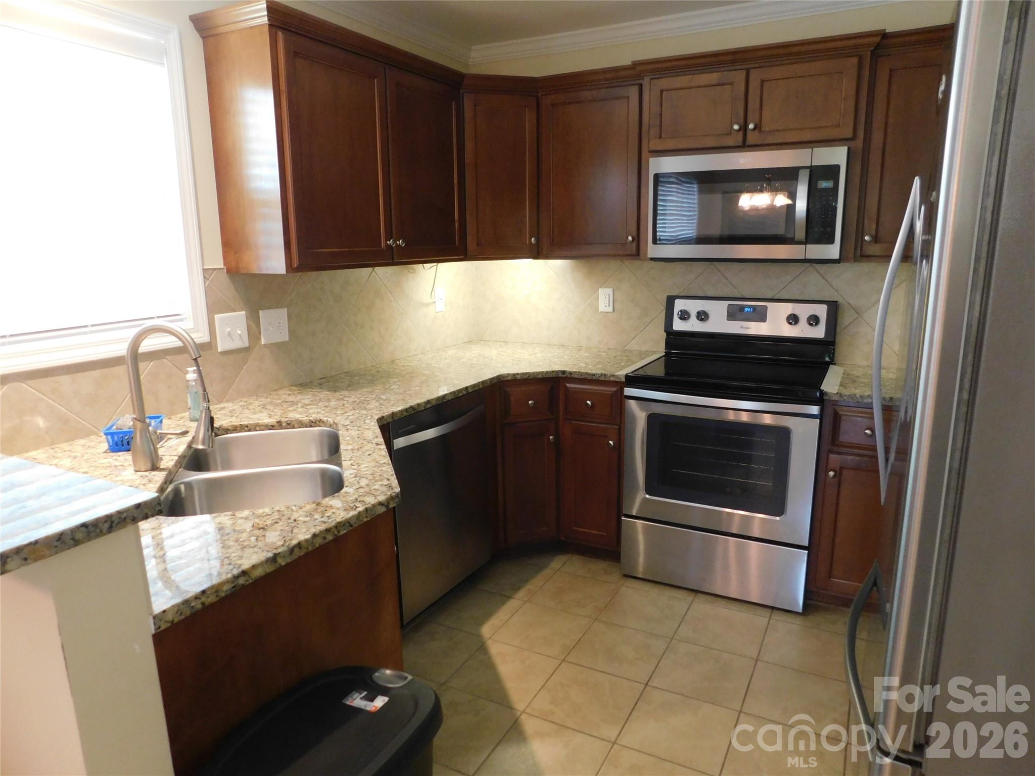 47 Linford Street Property Photo 14