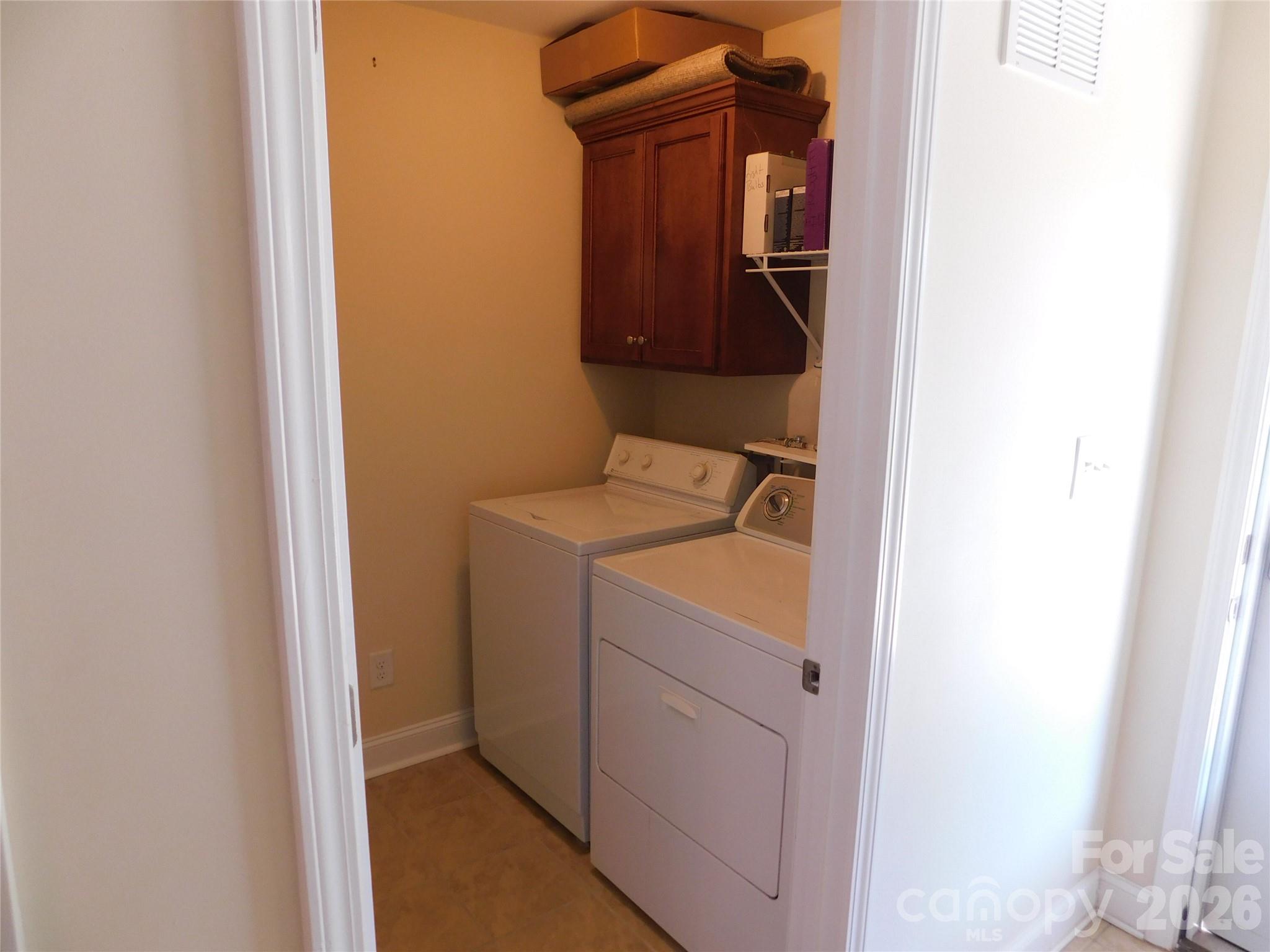 47 Linford Street Property Photo 23