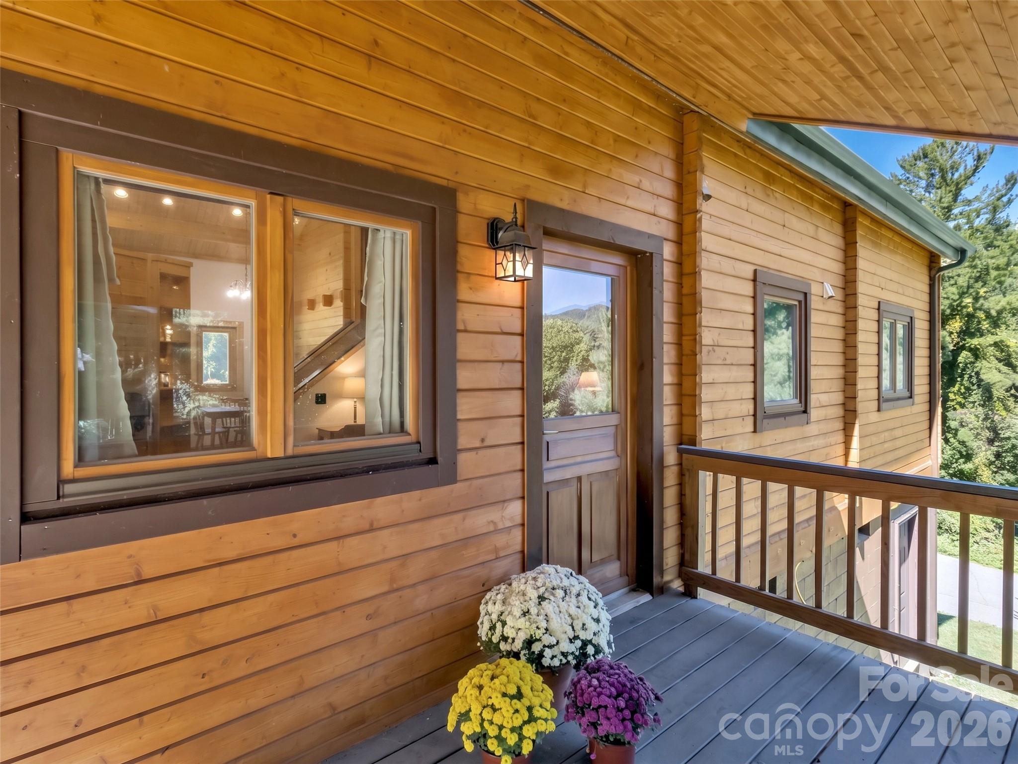200 Linsonwood Ridge Property Photo 5