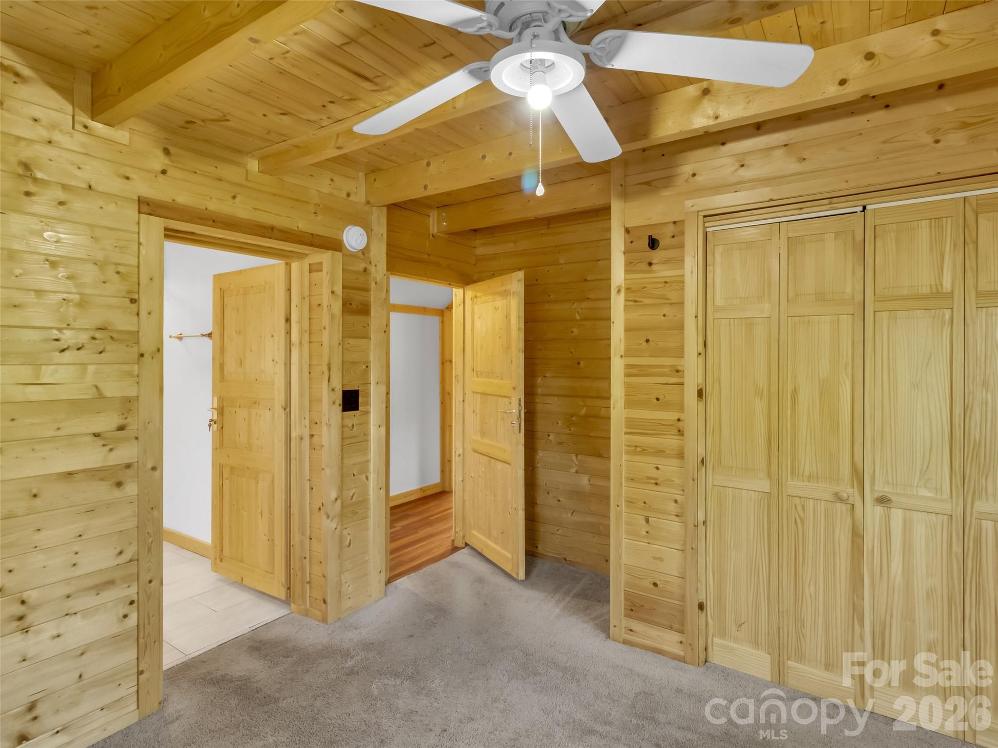 200 Linsonwood Ridge Property Photo 13