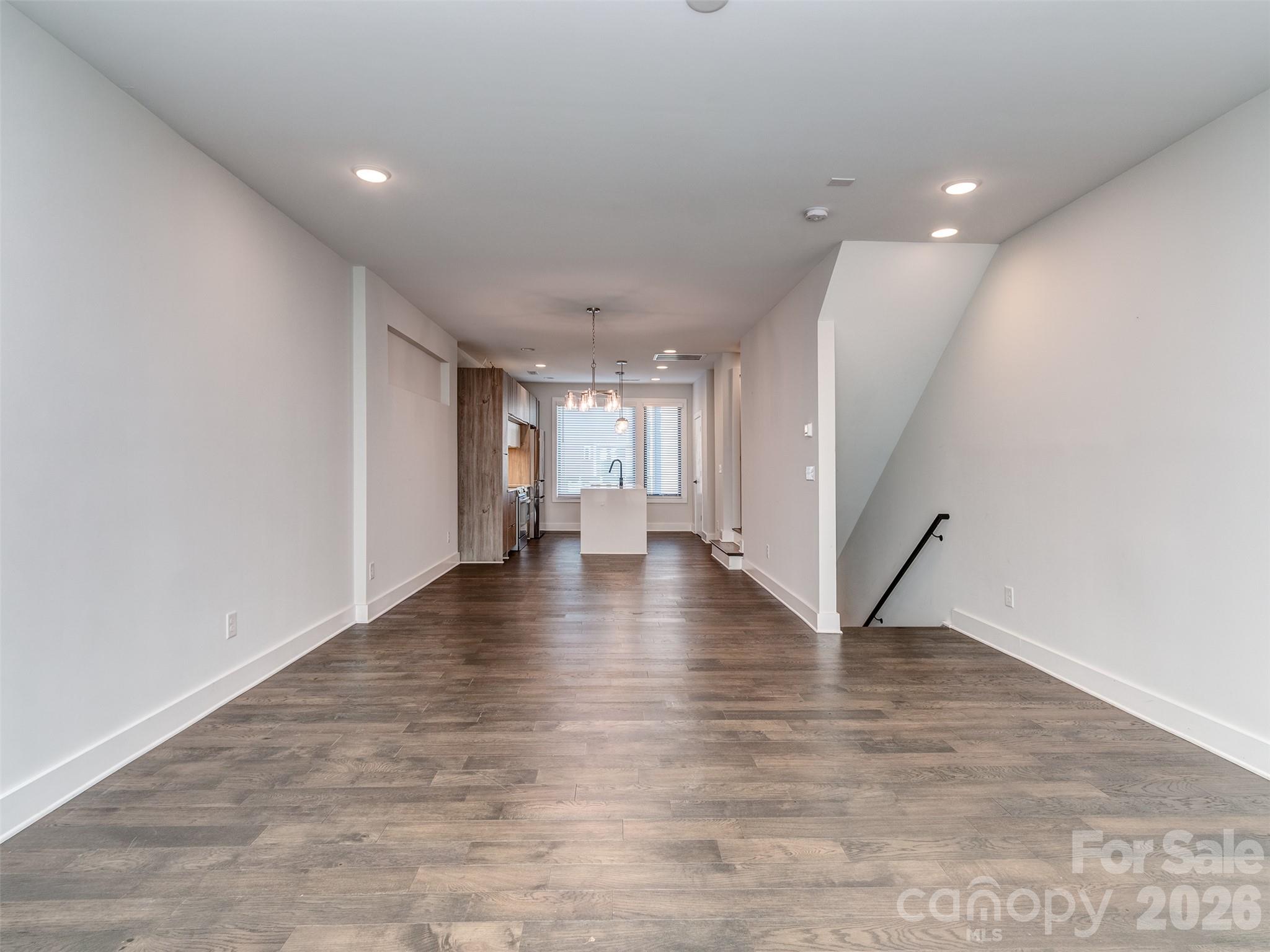 1212 Minter Place Property Photo 7