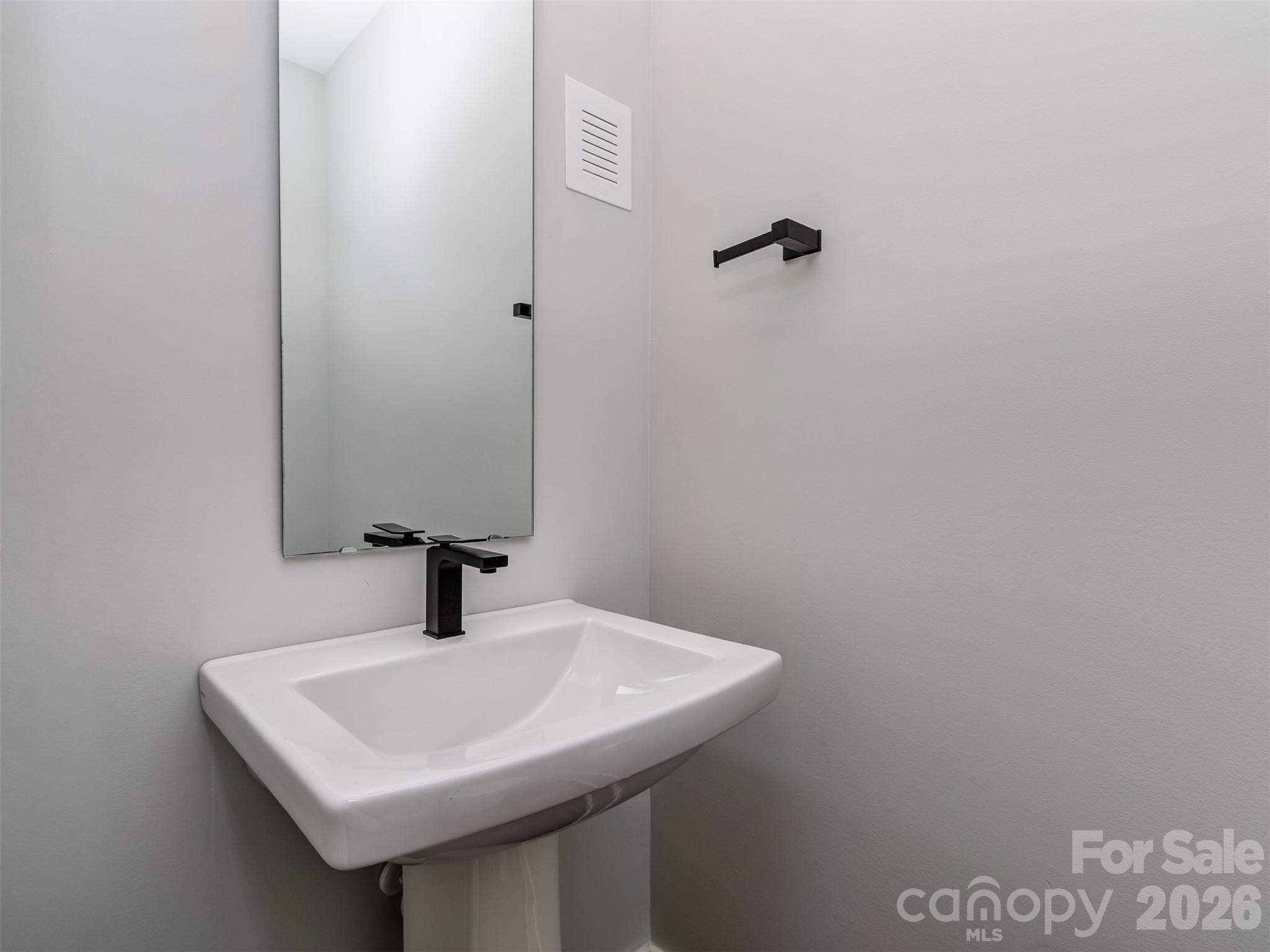 1212 Minter Place Property Photo 12