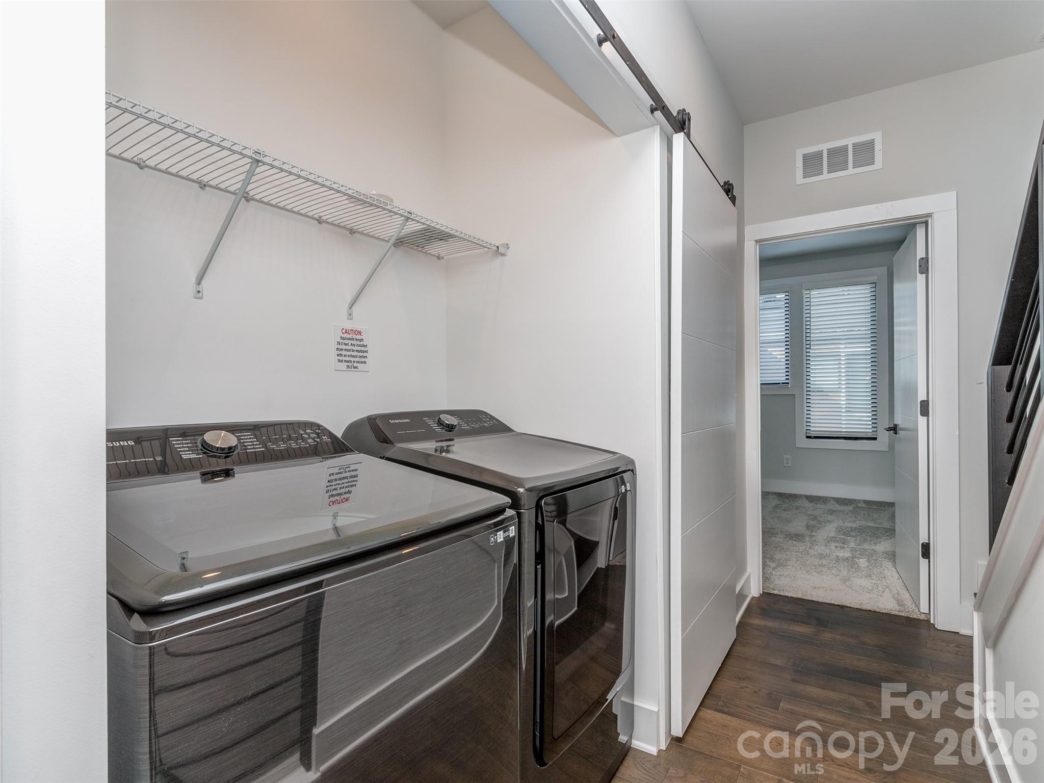 1212 Minter Place Property Photo 18