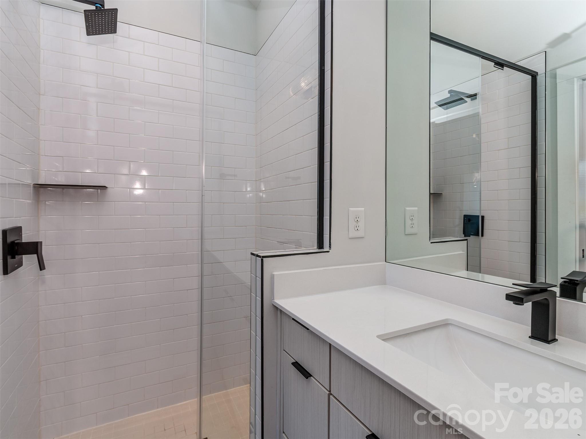 1212 Minter Place Property Photo 25