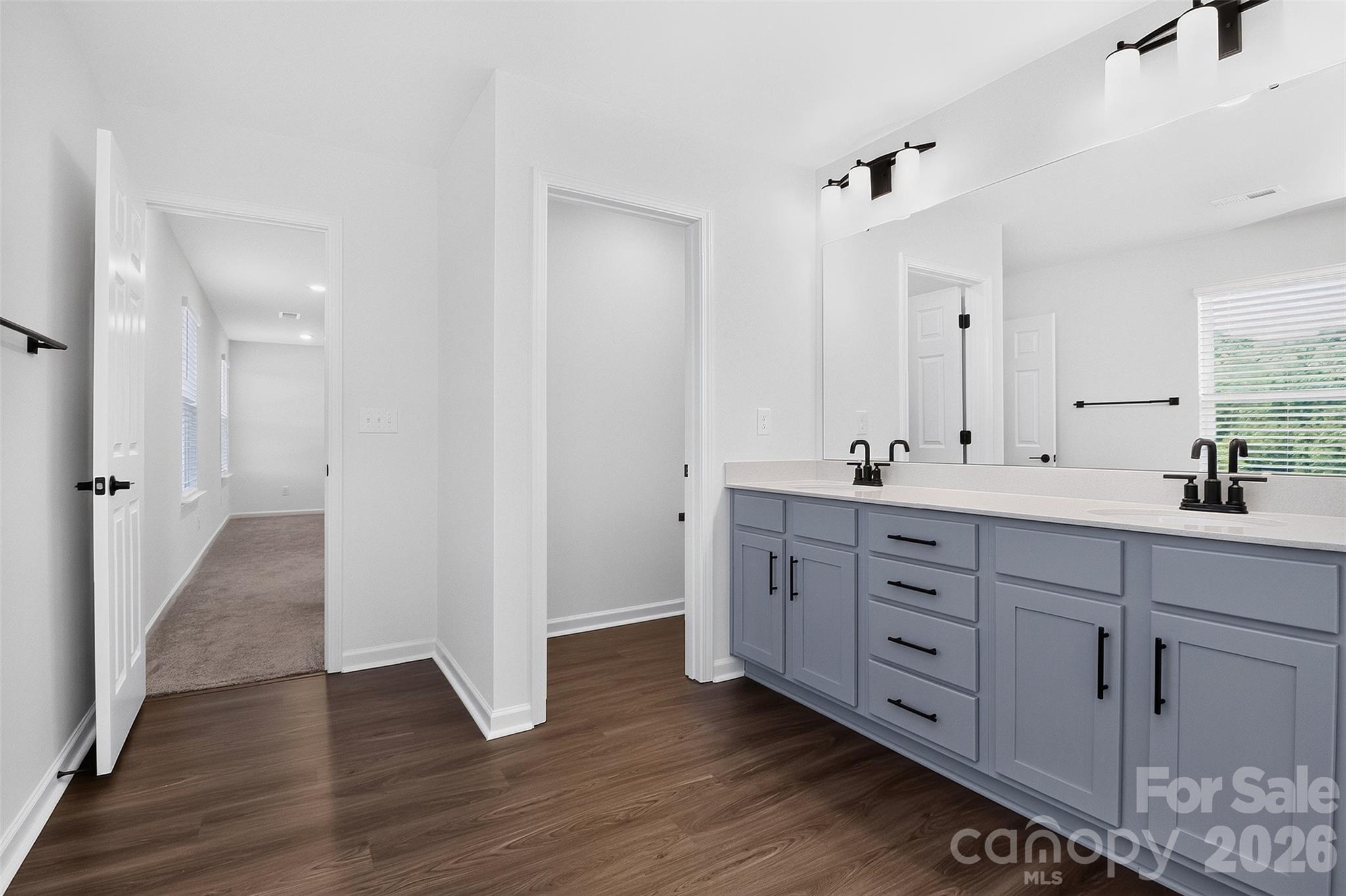 12133 Rowan Hill Drive Property Photo 28