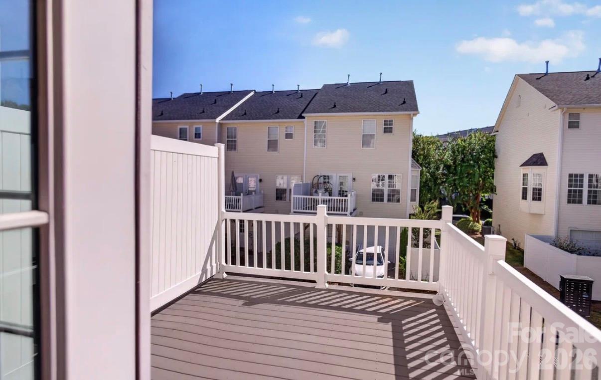 11757 Fiddlers Roof Lane Property Photo 14