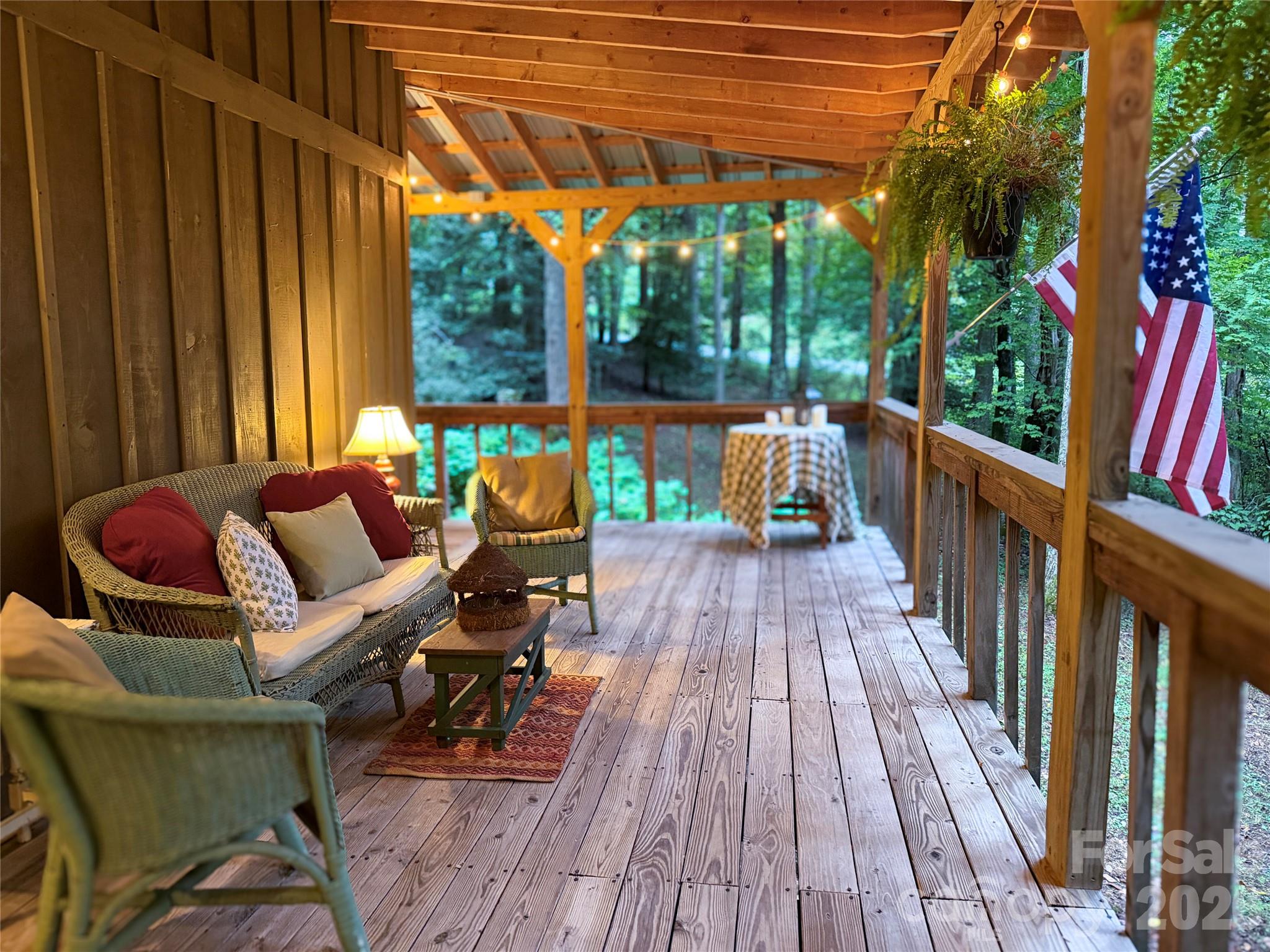 2218 Mountain Page Road Property Photo 11