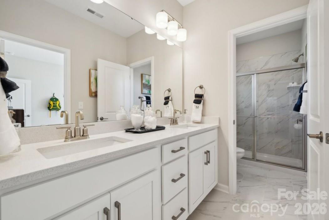1670 Hubert Graham Way Property Photo 18