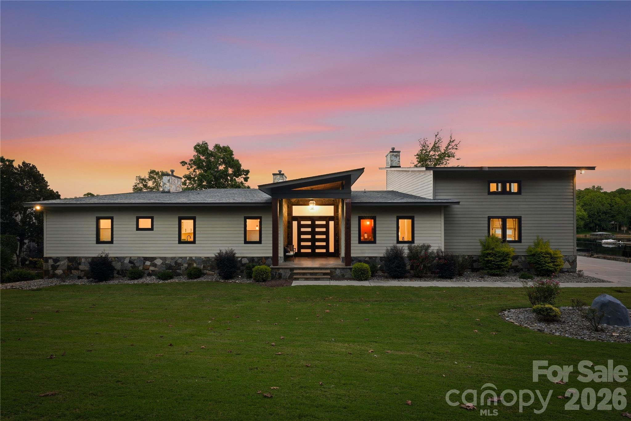 644 Normandy Road 142 Property Photo 3