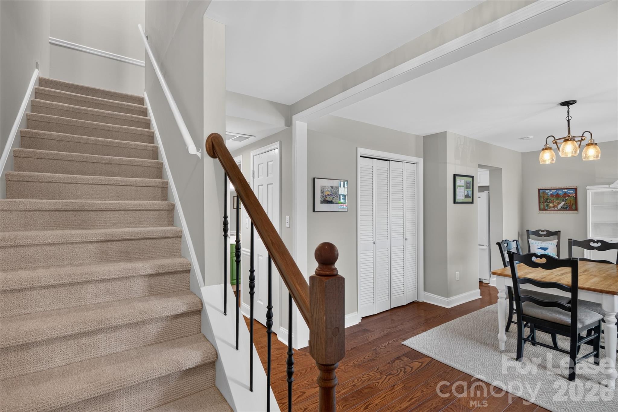 8333 Knights Bridge Road Property Photo 12