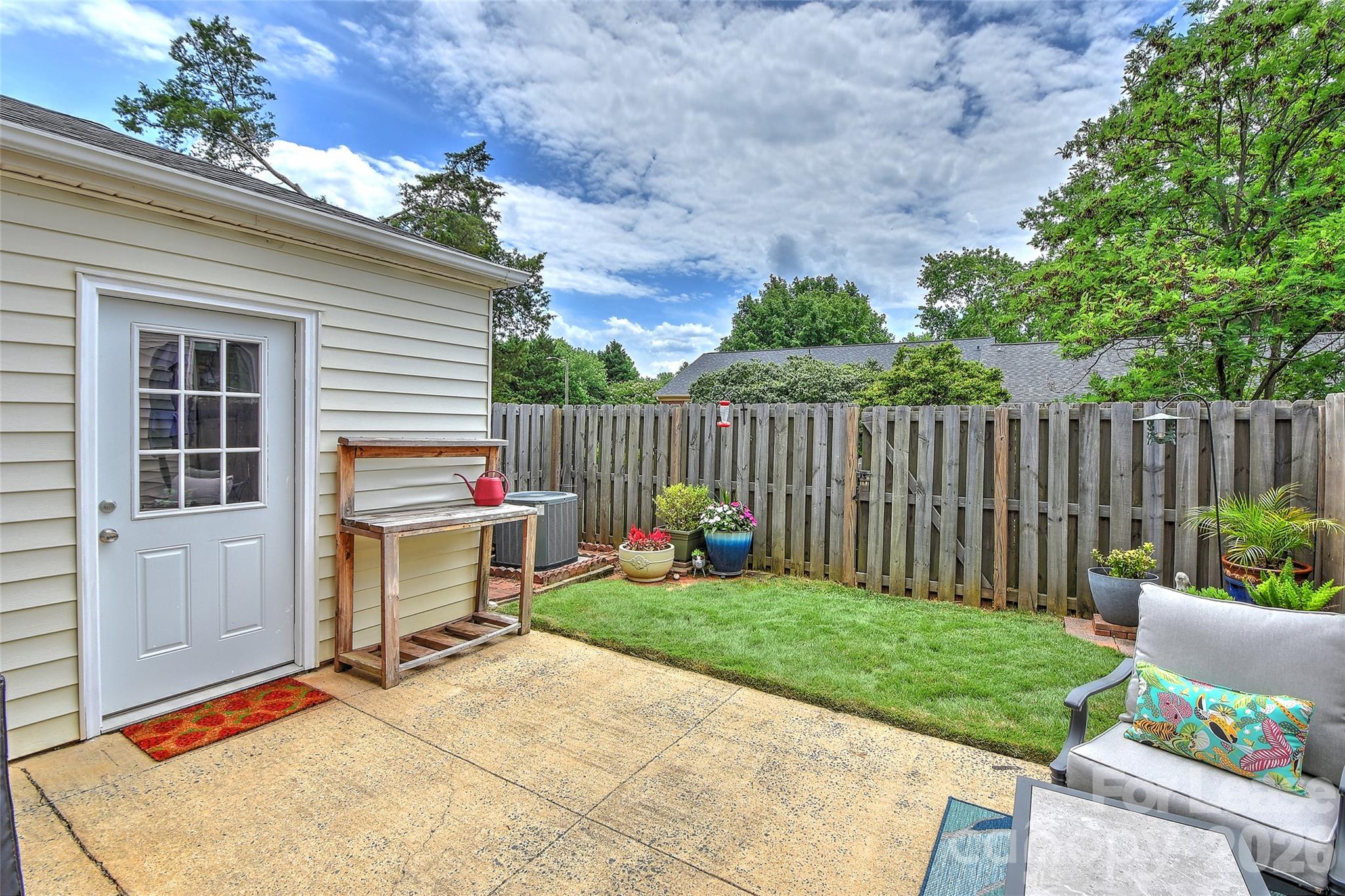 8333 Knights Bridge Road Property Photo 28