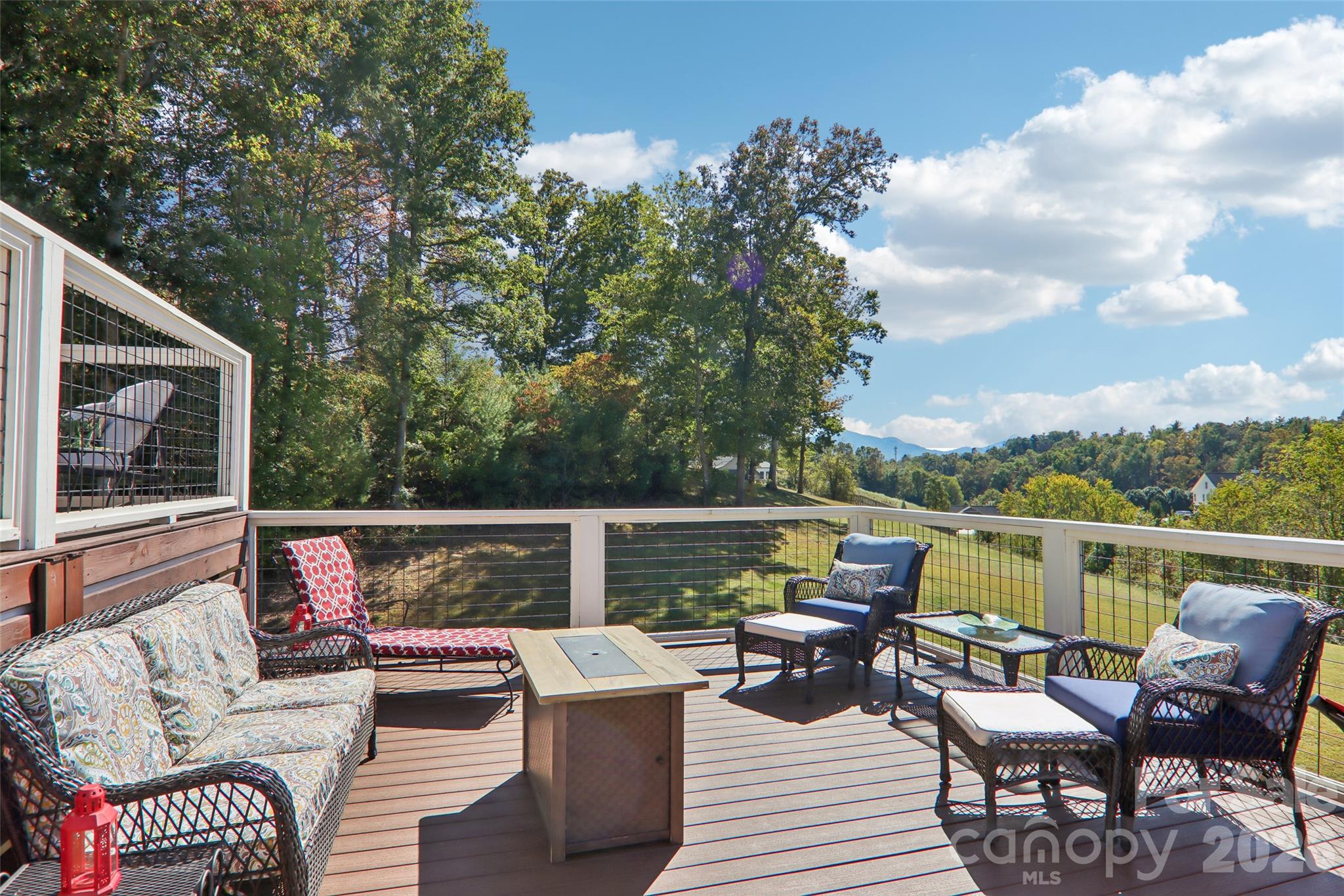 15 Temujin Drive Property Photo 28