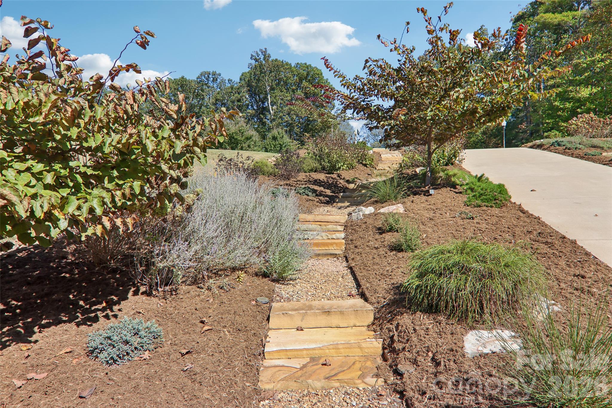 15 Temujin Drive Property Photo 45