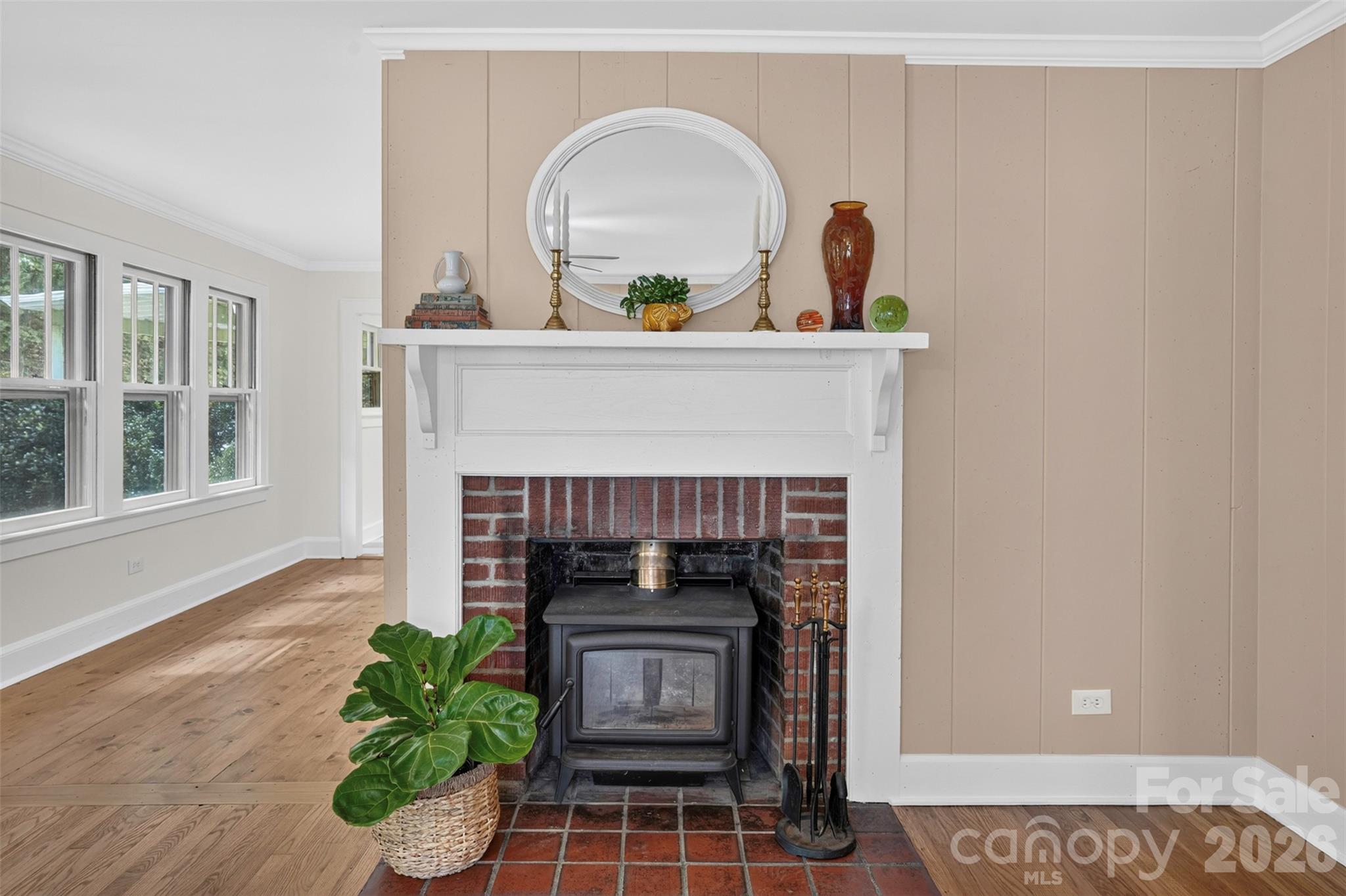 409 Lockhart Road Property Photo 8