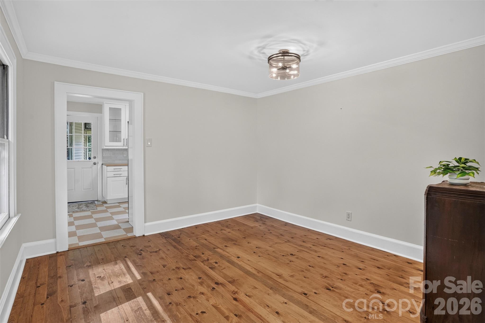 409 Lockhart Road Property Photo 14