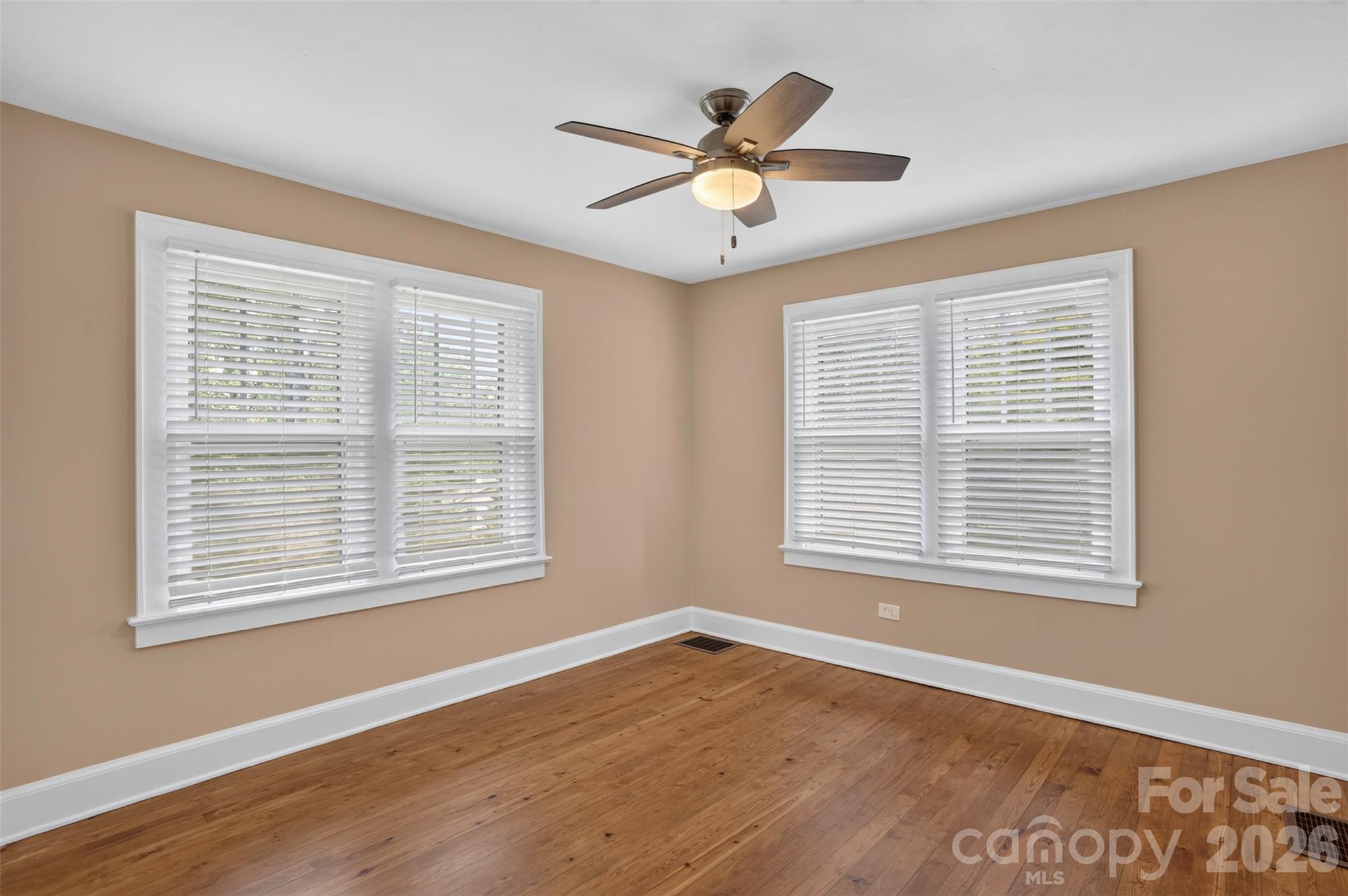 409 Lockhart Road Property Photo 30