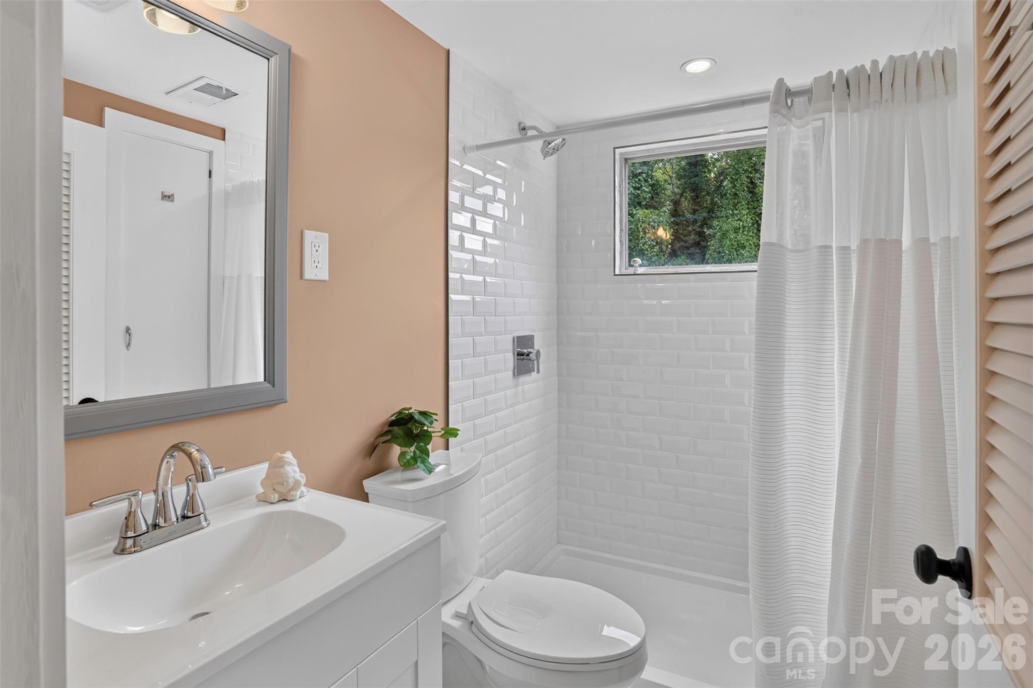 409 Lockhart Road Property Photo 34