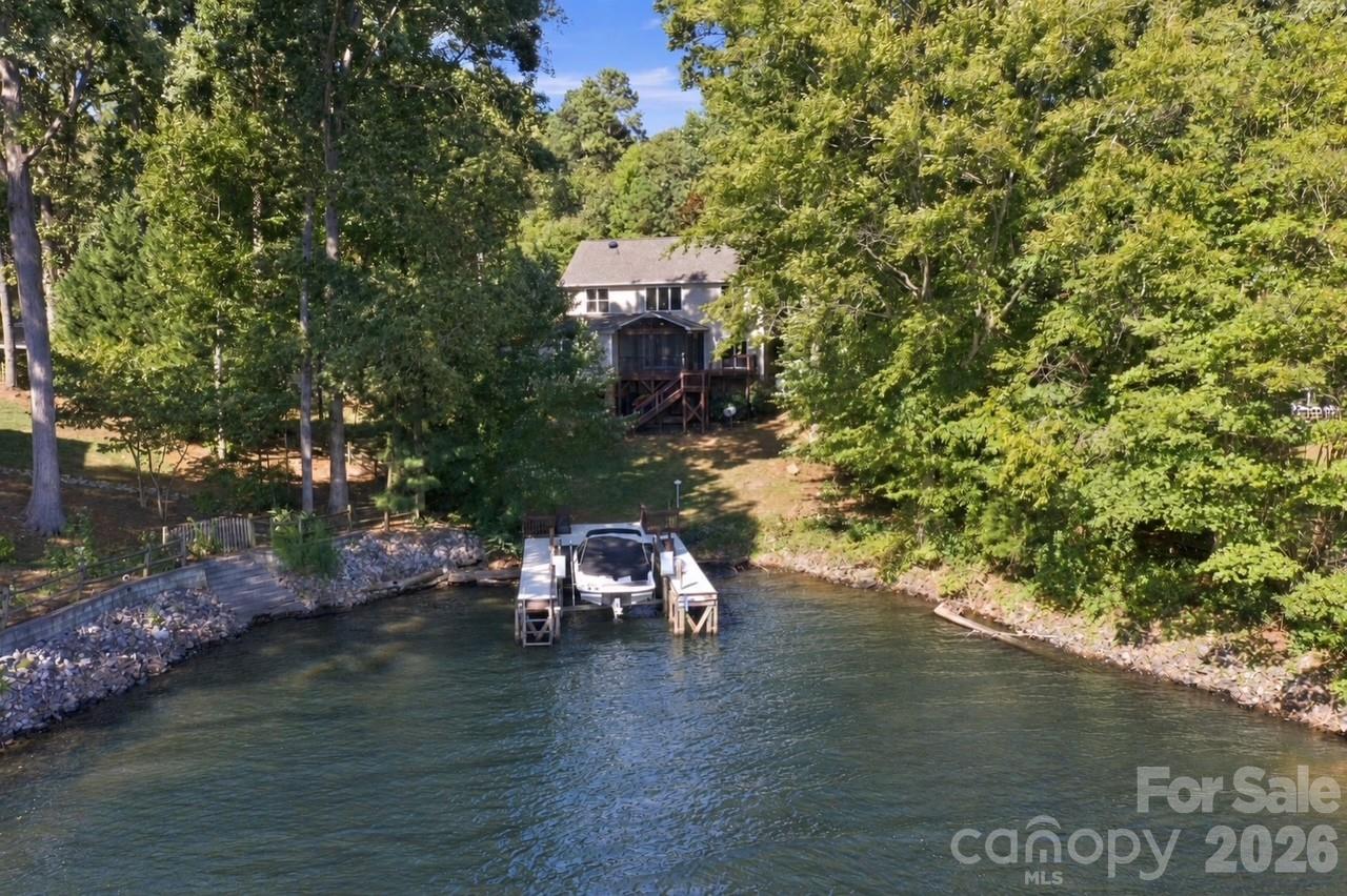 3774 Gordon Road Property Photo 5