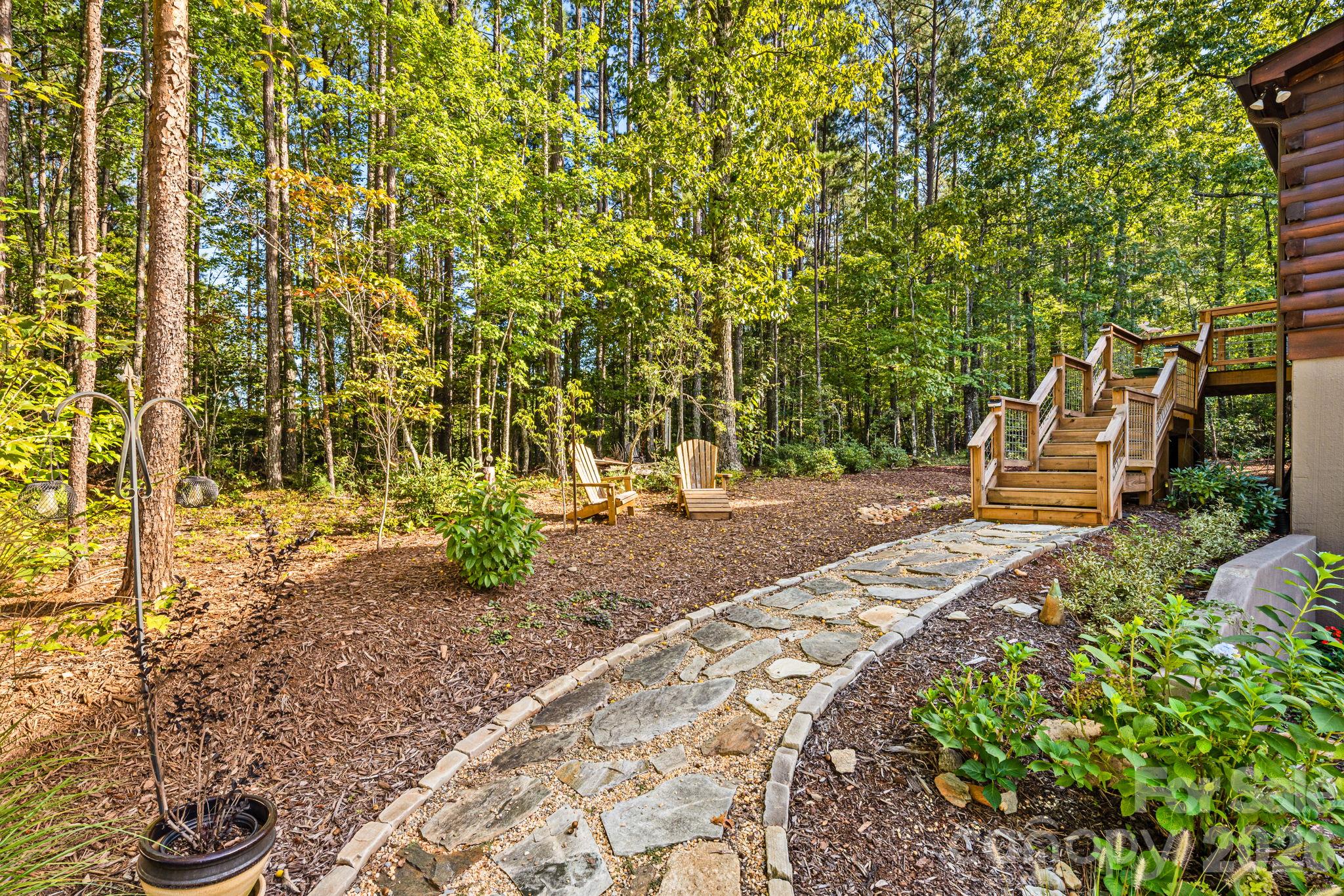 576 Pheasant Street Lot 141 Sect 1 Property Photo 28