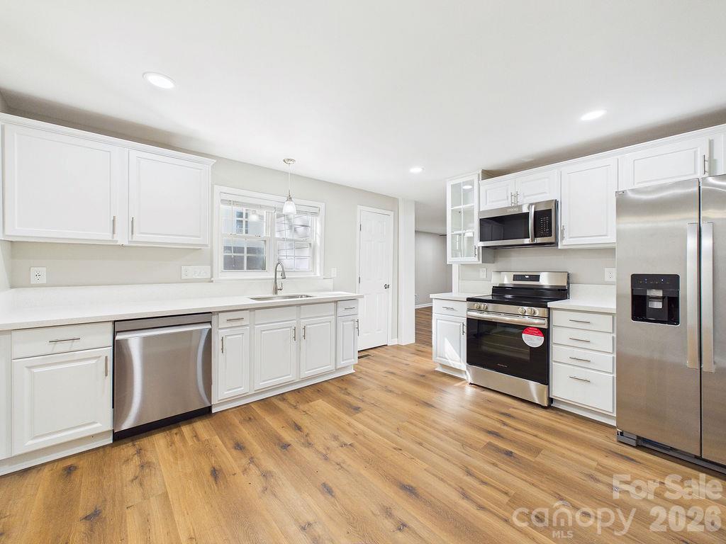 1015 4th Avenue Property Photo 10