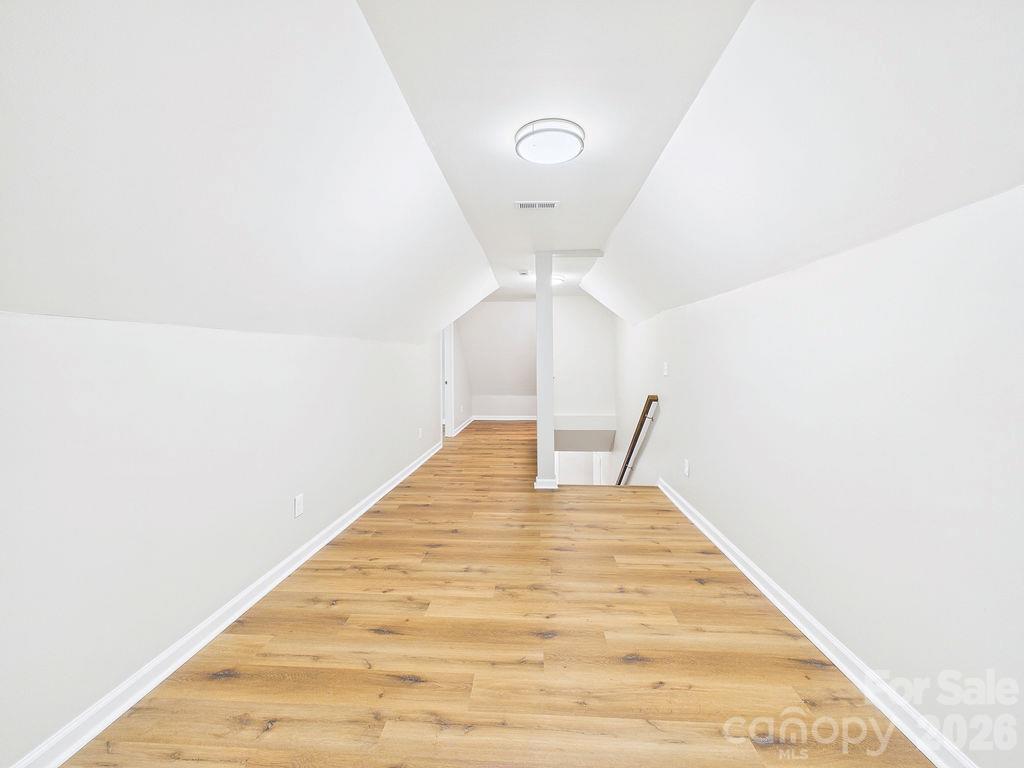 1015 4th Avenue Property Photo 16