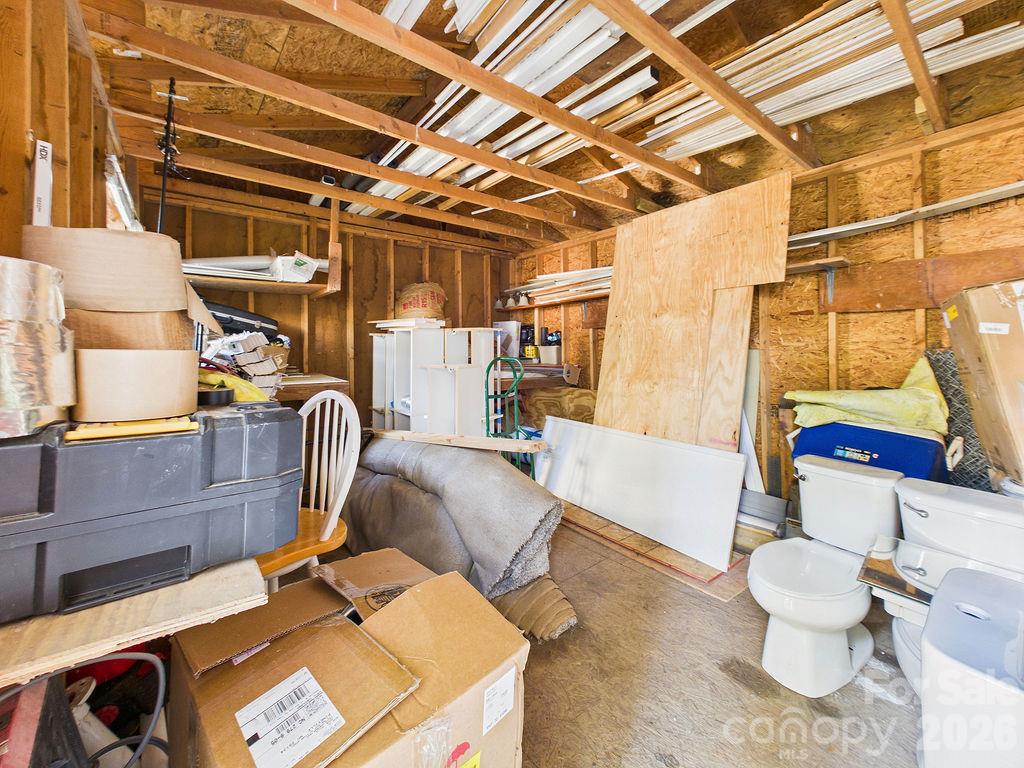 1015 4th Avenue Property Photo 31