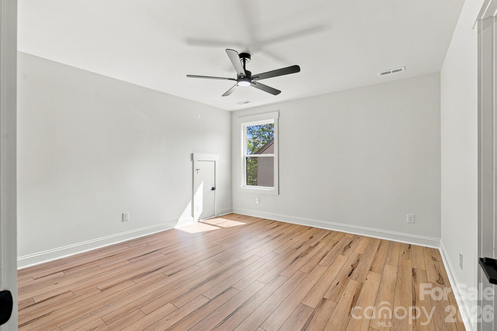 375 Lake Farm Drive Property Photo 31