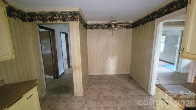 910 W Mauney Avenue Property Photo 8