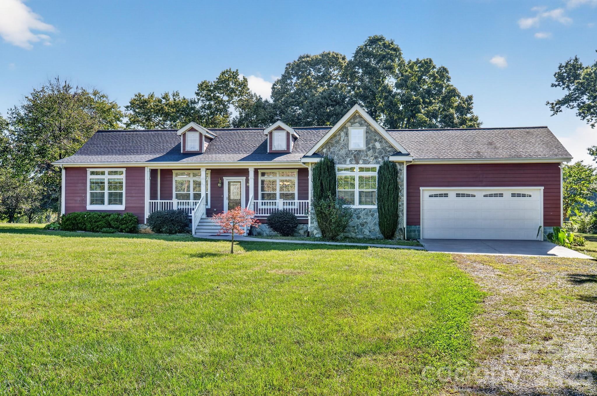 242 Dagenhart Farm Road Property Photo 1