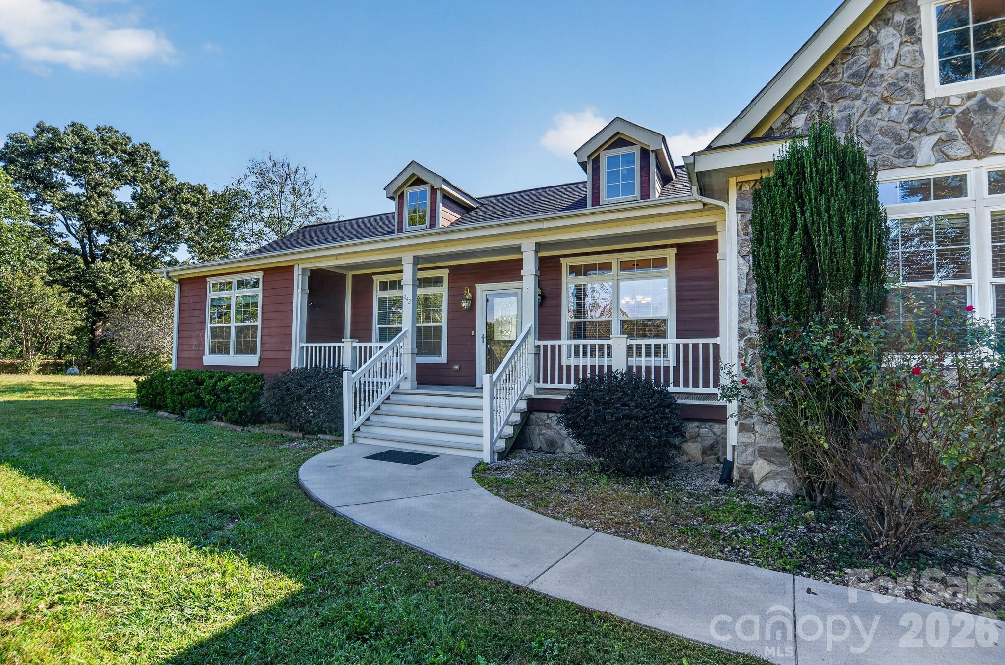 242 Dagenhart Farm Road Property Photo 2