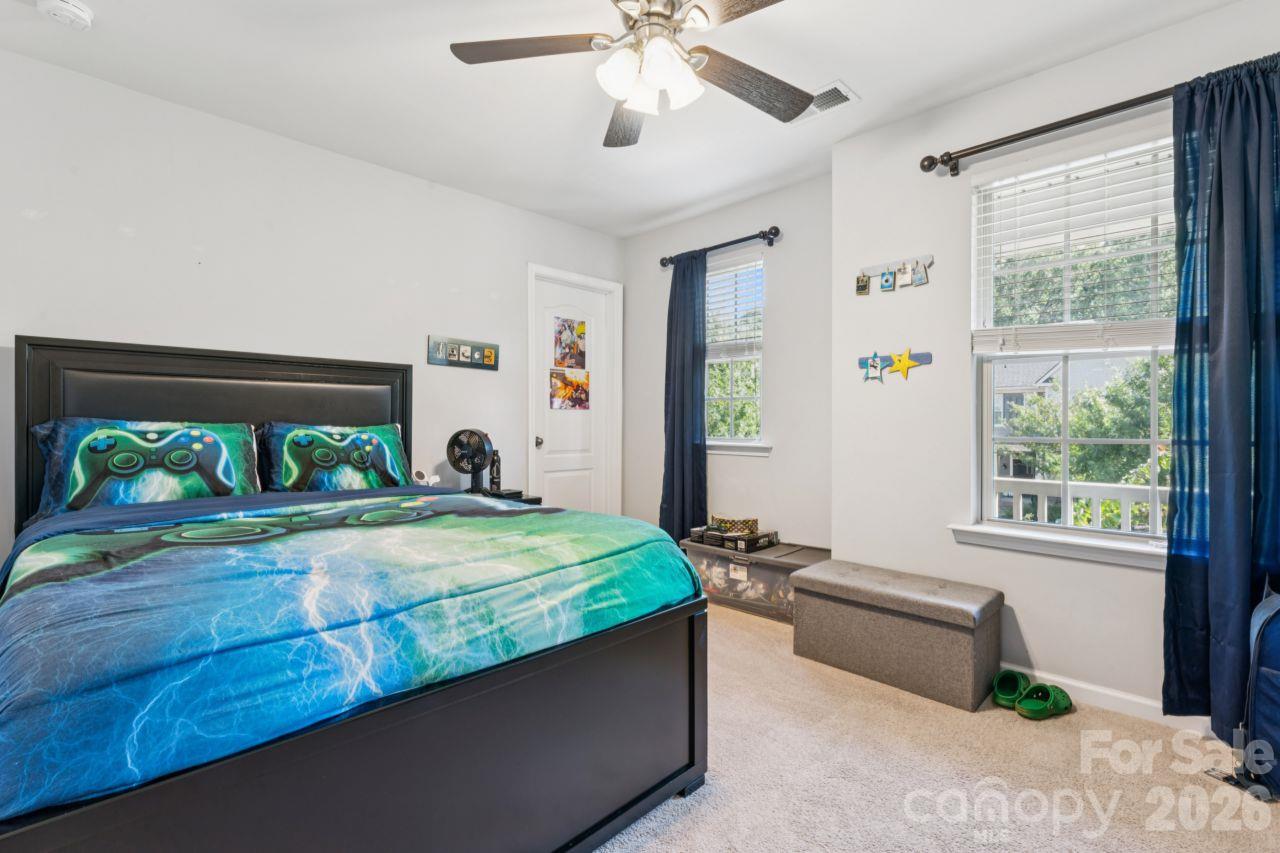 3018 Oakmere Road Property Photo 12