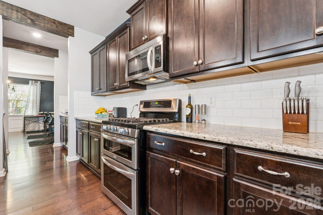 3018 Oakmere Road Property Photo 23